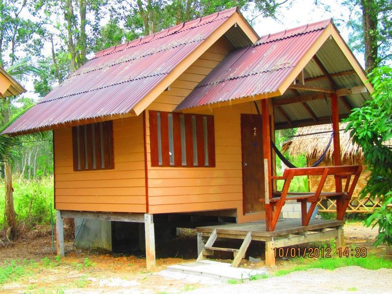 P.A.N. Beach Bungalows Ban Ko Kwang Exterior photo