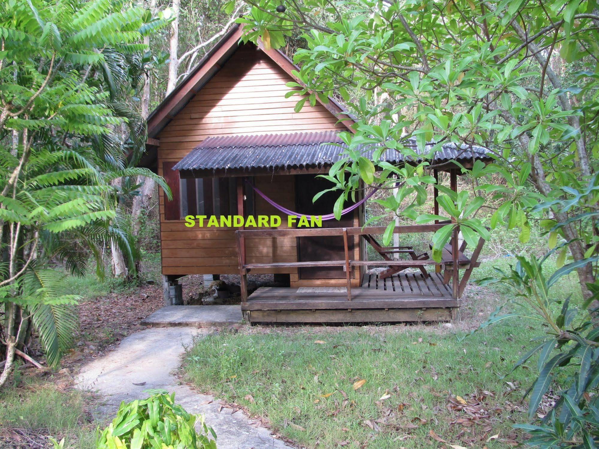P.A.N. Beach Bungalows Ban Ko Kwang Exterior photo